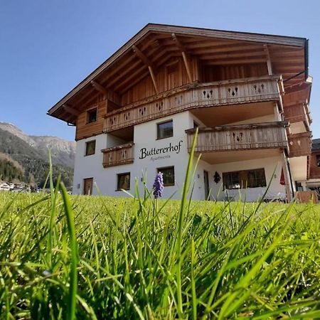 Buttererhof-Apartments Fulpmes Bagian luar foto