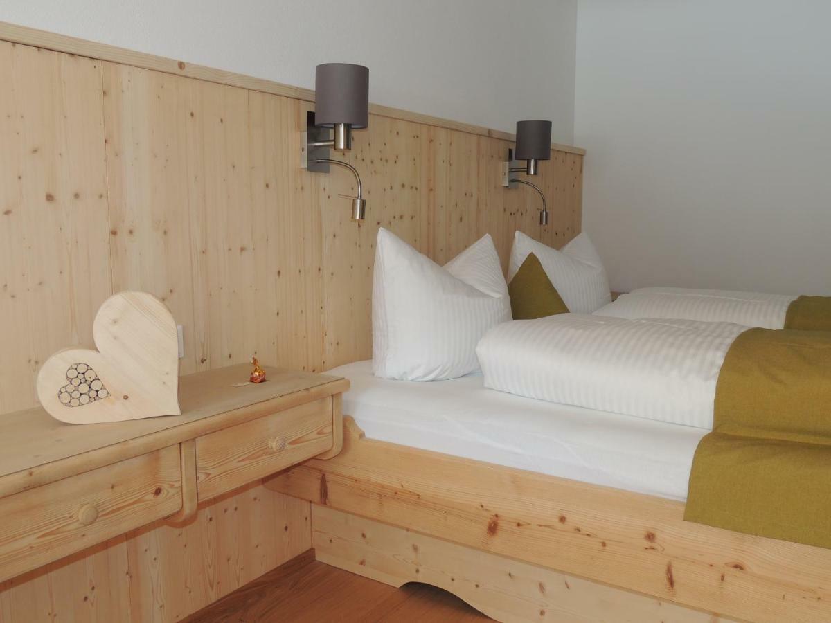 Buttererhof-Apartments Fulpmes Bagian luar foto